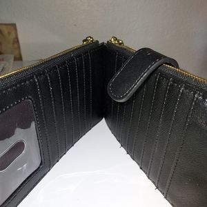 Black wallet